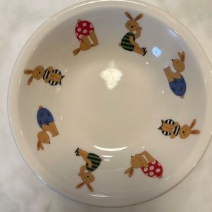 Vintage French bunny design porcelain baby bowl. Perfect condition!